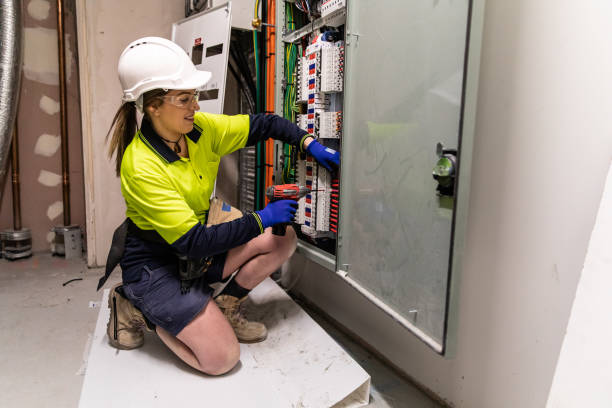 Best Emergency Electrical Repair  in Perry, IA